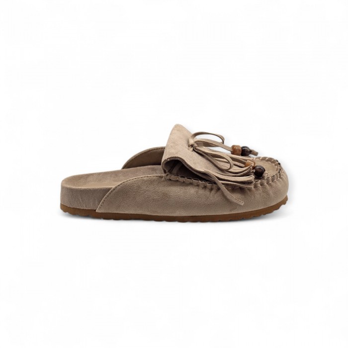 Slip on Loafers Μπεζ Με Διακοσμητικά Κρόσια Loafers/Μοκασίνια